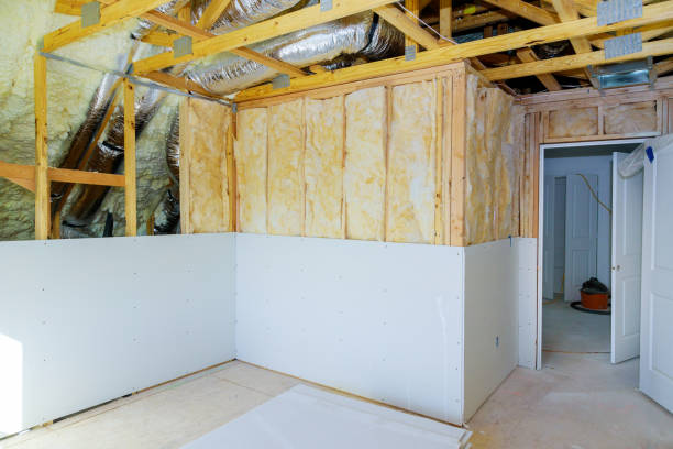 Best Geographic-Specific Insulation Services in Collinsburg, PA